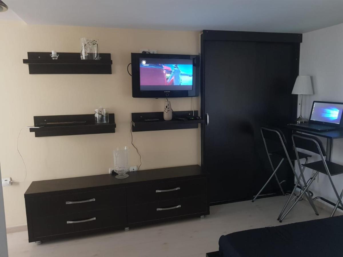 Bucharest Studio Ngoại thất bức ảnh